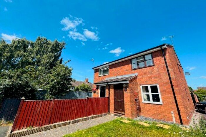 2 Bedroom Property To Rent In Terrill Court, Evesham, WR11