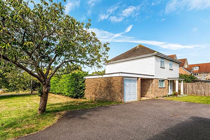 3 Bedroom Detached House For Sale In Roseacre, Hurst Green, Oxted, RH8