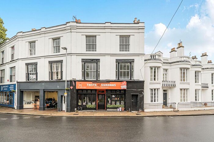 1 Bedroom Flat To Rent In Eastgate Street, Winchester, SO23