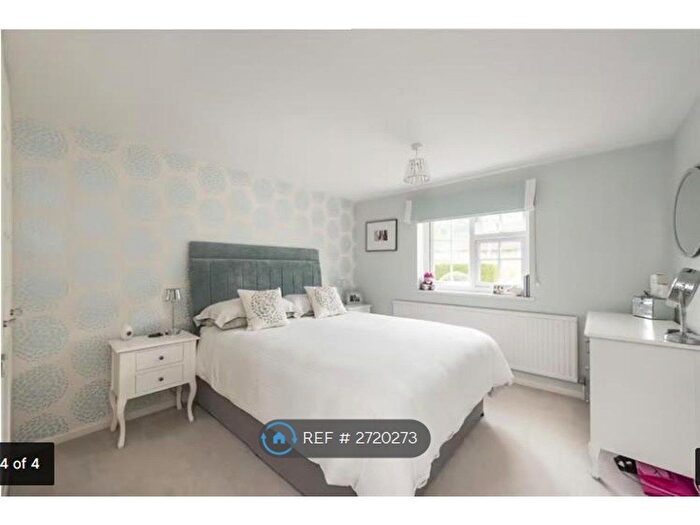 2 Bedroom Terraced House To Rent In Marquis Lane, Harpenden, AL5