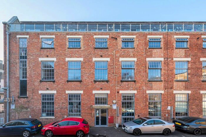 2 Bedroom Flat To Rent In Holloway Road, Holloway, London, N7