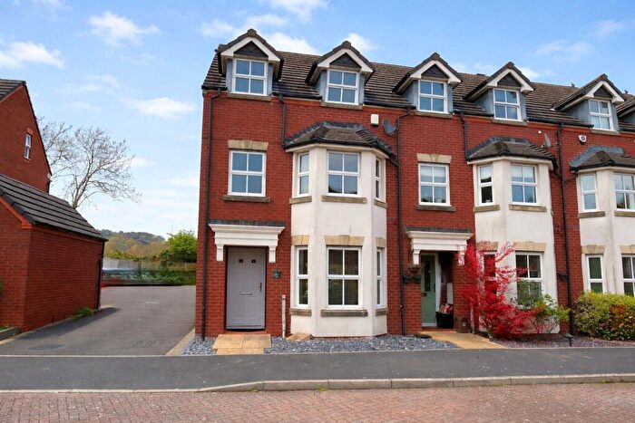 3 Bedroom Semi Detached House For Sale In Vowles Close, Wraxall, North Somerset, BS48