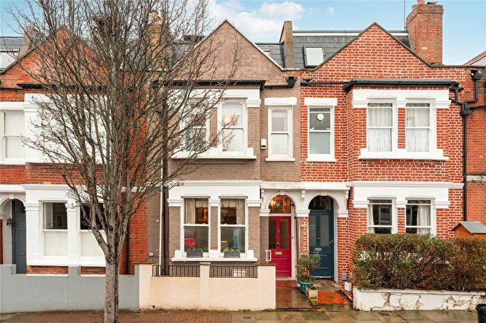 5 Bedroom Terraced House For Sale In Pentland Street, SW18