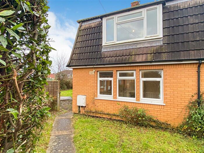 2 Bedroom Semi-Detached House For Sale In Quarry Mead, Alveston, Bristol, BS35