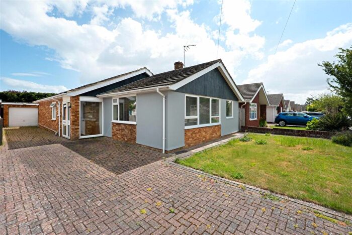 3 Bedroom Detached Bungalow For Sale In Oakwood Drive, Whitstable, CT5