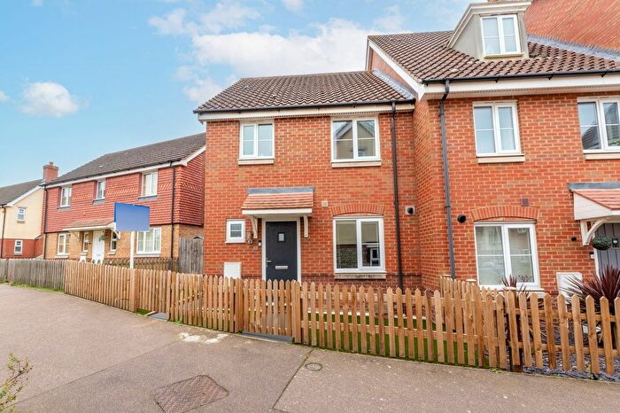3 Bedroom End Of Terrace House For Sale In Dunnock Drive, Costessey, Norwich, NR8