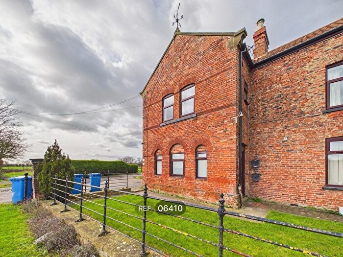 1 Bedroom Flat To Rent In Melbourne Grange Farm, Melbourne, York, YO42