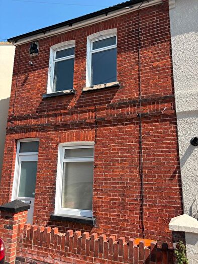 2 Bedroom Terraced House To Rent In Sydney Road, Eastbourne, BN22
