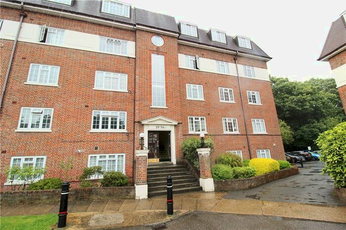2 Bedroom Flat To Rent In Sudbury Hill, Harrow, HA1