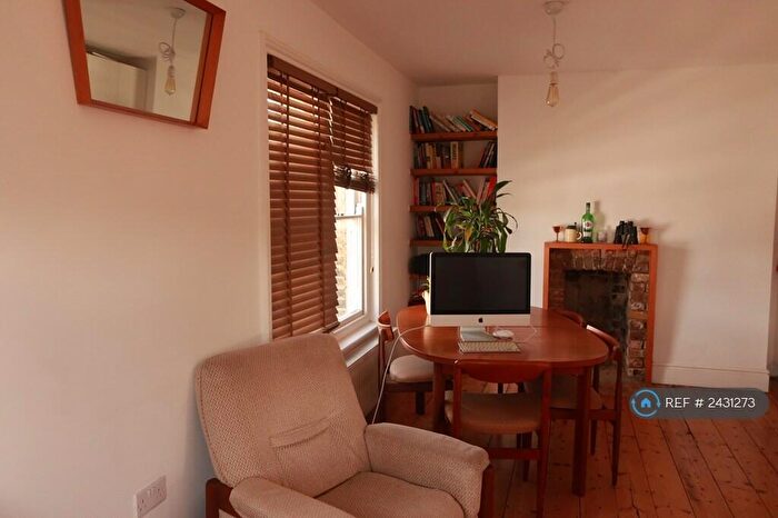 1 Bedroom Flat To Rent In Devereux Road, Southend-On-Sea, SS1