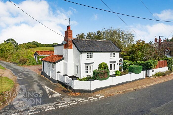 3 Bedroom Cottage For Sale In High Road, Needham, Harleston, IP20