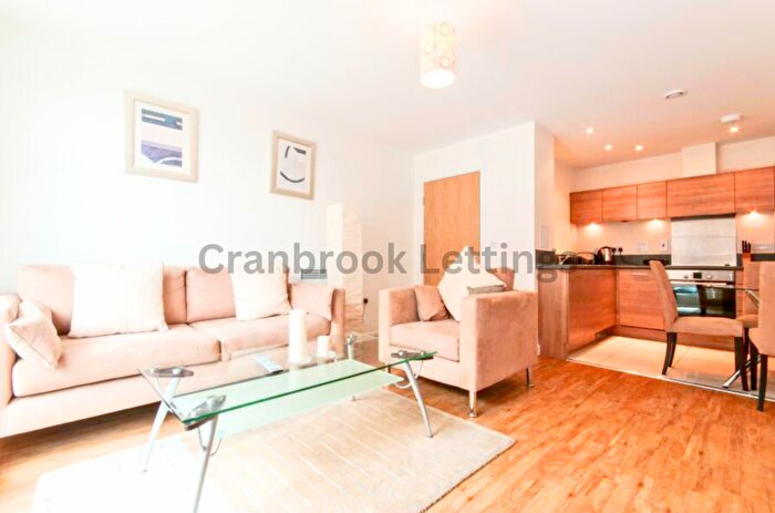 1 Bedroom Flat To Rent In Commercial Road, London, E14