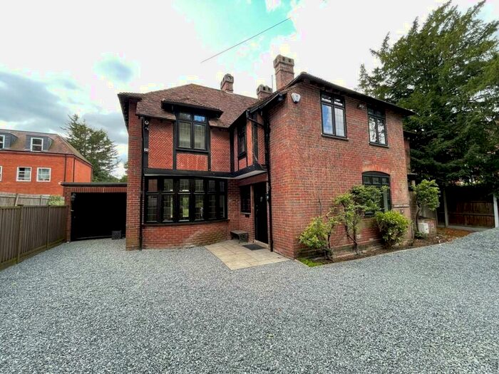 6 Bedroom Detached House To Rent In New Dover Road, Canterbury, CT1