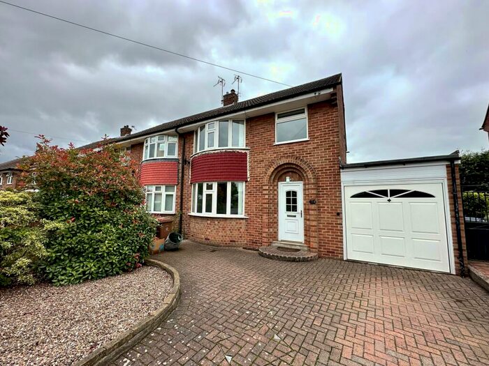 3 Bedroom House To Rent In Blenheim Drive, Allestree, Derby, DE22