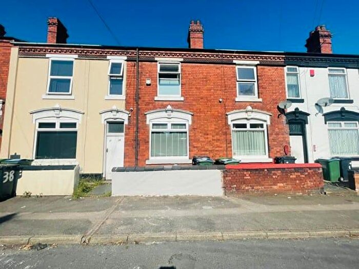 3 Bedroom Terraced House For Sale In Stoney Lane, West Bromwich, B71