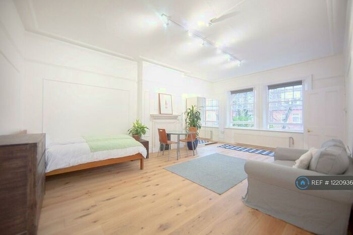 Studio To Rent In Aberdare Gardens, London, NW6