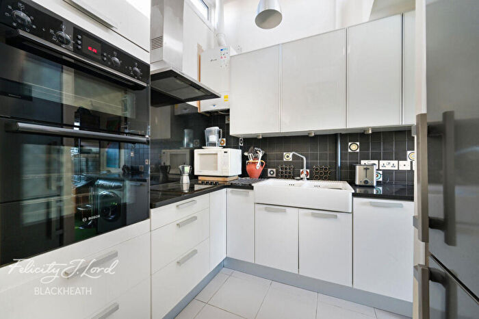 2 Bedroom Apartment For Sale In Combe Mews, Blackheath, SE3