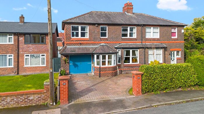 4 Bedroom Semi Detached House For Sale In Station Road, Penketh, WA5