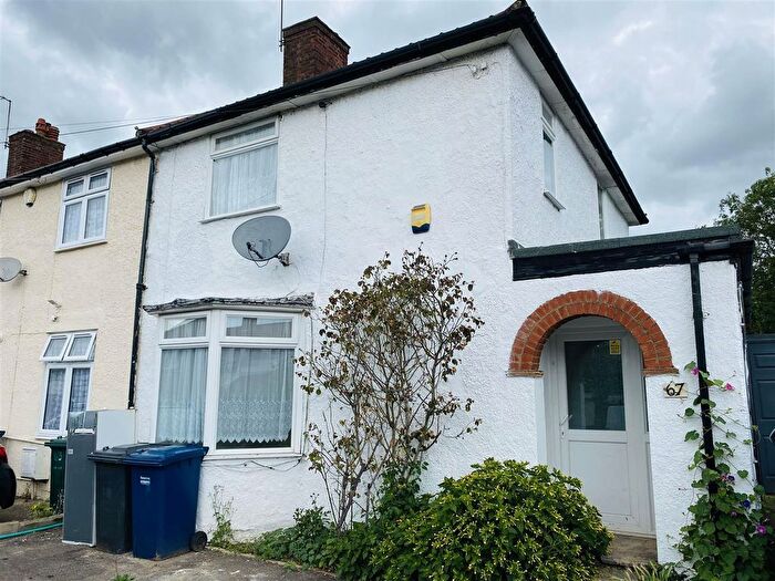 3 Bedroom Semi-Detached House To Rent In Dryfield Road, Edgware, HA8