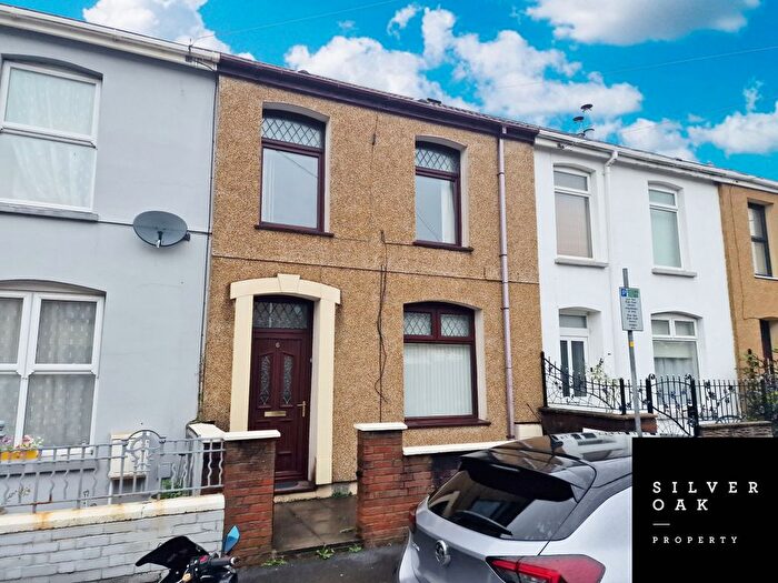 3 Bedroom Terraced House To Rent In Elizabeth Street, Llanelli, Carmarthenshire, SA15