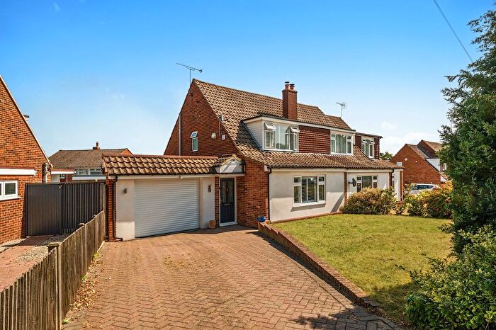 3 Bedroom Semi Detached House For Sale In Norah Lane, Higham, Kent., ME3