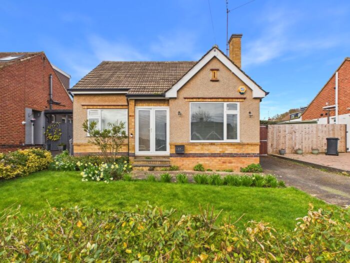 2 Bedroom Detached Bungalow For Sale In Hammond Way, Market Harborough, LE16