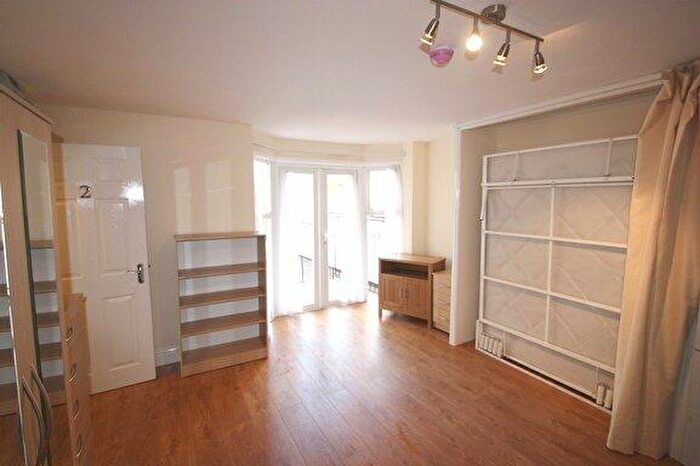 Apartment To Rent In York Road, Edgbaston, Birmingham, B16