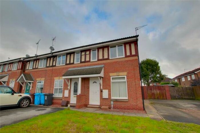 2 Bedroom End Of Terrace House To Rent In The Cotswolds, Hull, HU9
