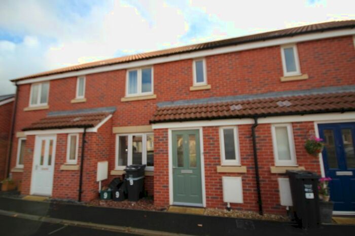 3 Bedroom Terraced House To Rent In Beacon Close, Taunton, TA2