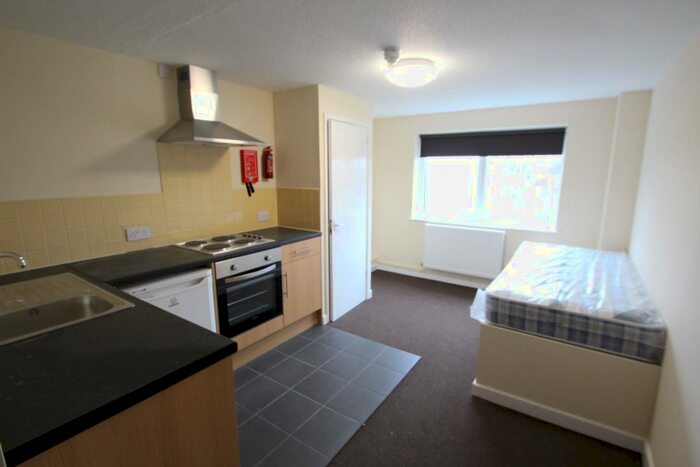 1 Bedroom Detached House To Rent In Old Tovil Road, ME15