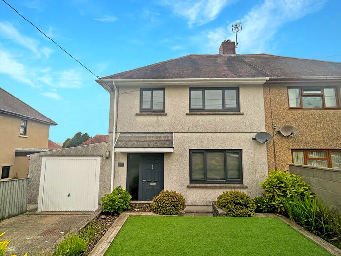 3 Bedroom Semi-Detached House To Rent In Dantwyn Road, Swansea, SA4