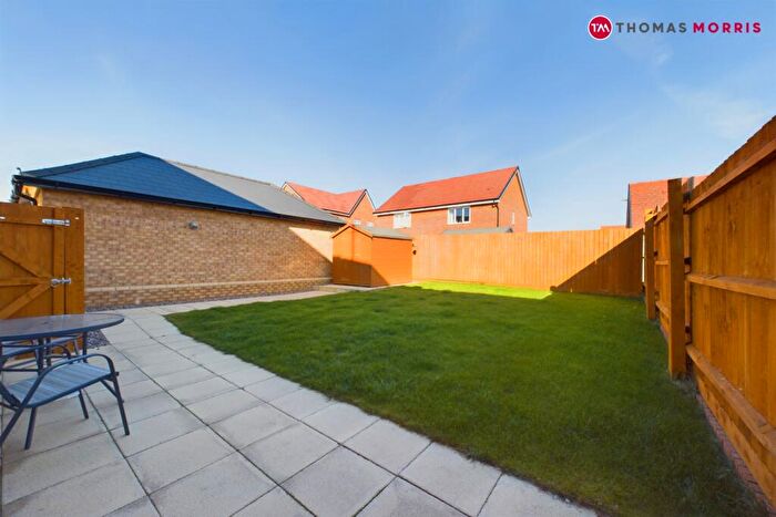 3 Bedroom Detached House For Sale In Peacock Drive, Sawtry, Huntingdon, Cambridgeshire, PE28