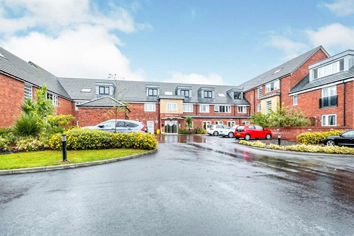 1 Bedroom Apartment For Sale In Waverley Court, Waverley Gardens, Carlisle, CA3
