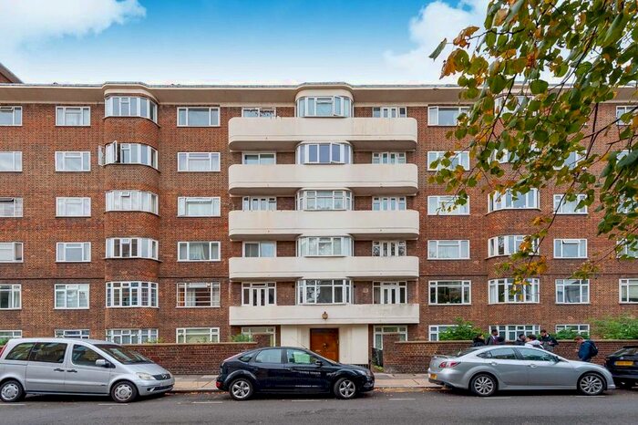 2 Bedroom Flat To Rent In Goldhawk Road, London W12