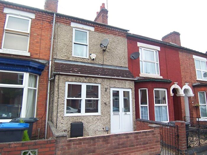 3 Bedroom Terraced House To Rent In South Street, Rugby, CV21
