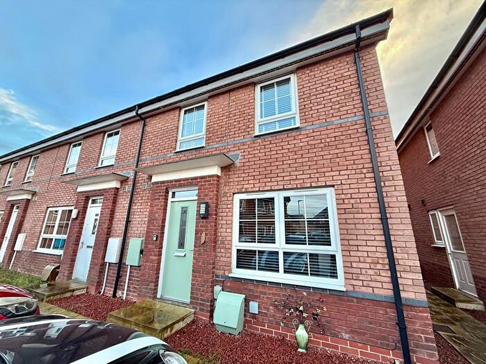 2 Bedroom Terraced House To Rent In Holland Park, Kingston Upon Hull, HU7