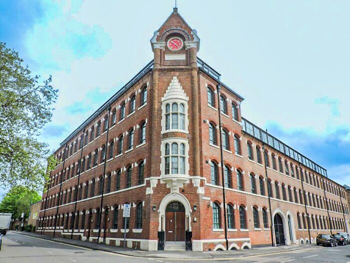 1 Bedroom Flat To Rent In Roden Street, Nottingham, NG3