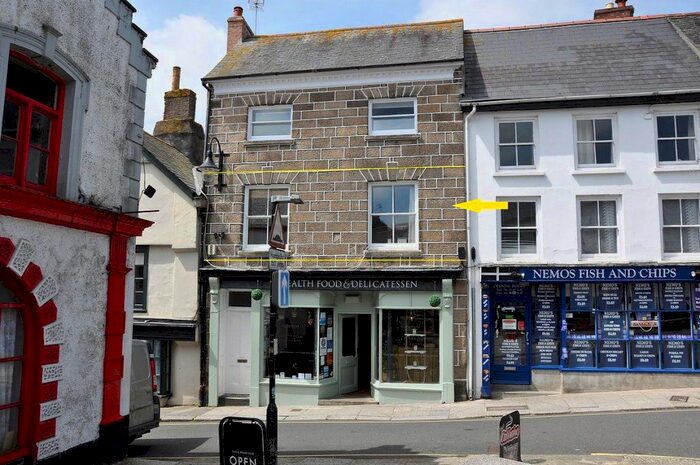 1 Bedroom Flat To Rent In St. Thomas Street, Penryn, TR10