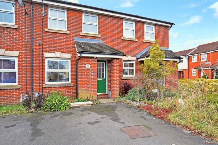 2 Bedroom Terraced House To Rent In Villiers Close, Luton, Bedfordshire LU4