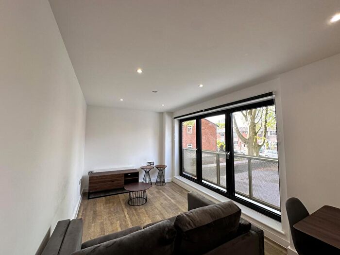 1 Bedroom Flat To Rent In Oscar House, Cleworth, M15