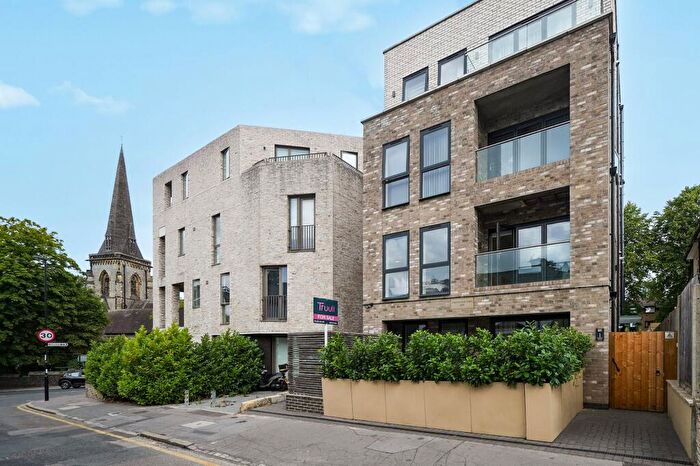 1 Bedroom Apartment For Sale In Blunt Road, Mehta House, CR2
