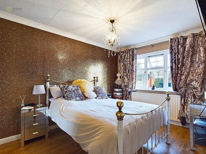 5 Bedroom Detached House For Sale In Newmarsh Road, Minworth, B76