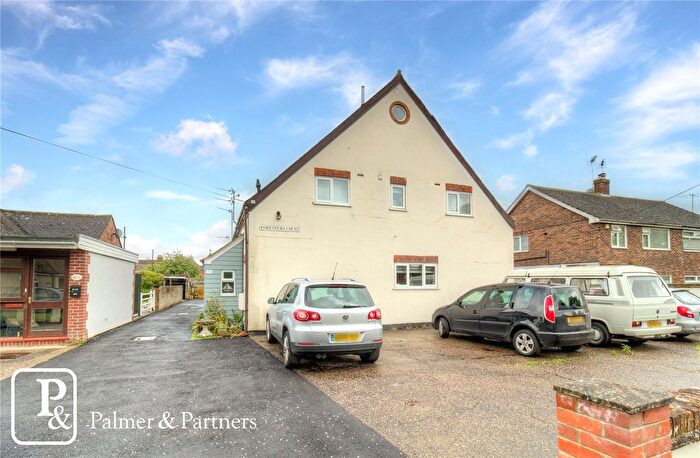 3 Bedroom Terraced House For Sale In Foresters Court, The Avenue, Wivenhoe, Colchester, CO7