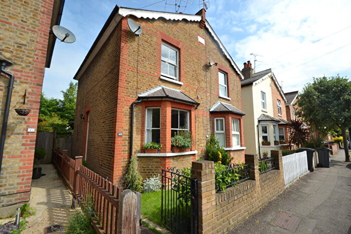 2 Bedroom Terraced House To Rent In Beaconsfield Road, Surbiton, KT5