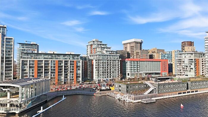 2 Bedroom Flat To Rent In Western Gateway, London, E16