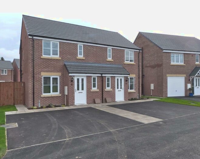 3 Bedroom Semi-Detached House To Rent In Stainmore Grove, Harrogate, HG3