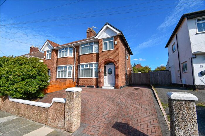 3 Bedroom Semi-Detached House For Sale In Northwood Road, Prenton, CH43