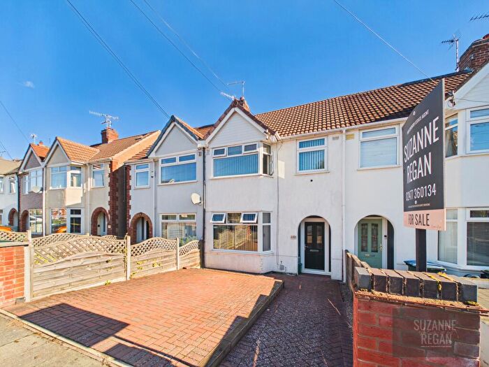 3 Bedroom Terraced House For Sale In Lincroft Crescent, Chapelfields, Coventry, CV5