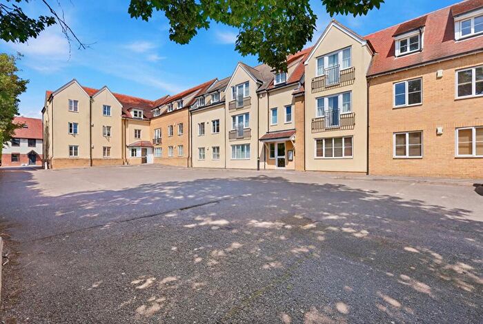 2 Bedroom Flat For Sale In Chapel Street, Vicarage Court Chapel Street, CM12