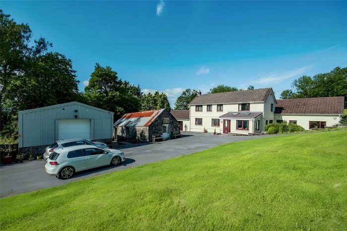 4 Bedroom Detached House For Sale In Rhydargaeau Road, Carmarthen, Carmarthenshire, SA32